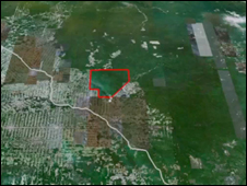 Foto aérea do Google Earth mostra o 'polígono verde' dos Suruí; outras áreas verdes também são reservas indígenas