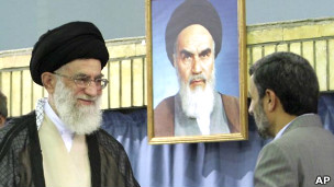 احمدی نژاد و خامنه ای