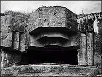 Jane and Louise Wilson display, Walsall art gal'ry