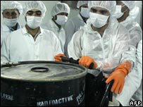 İran'daki bir nükleer tesis