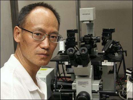 Professor Guosong Liu