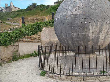 Durlston Globe