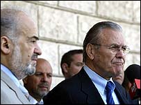 Irak Başbakanı İbrahim Caferi ve ABD Savunma Bakanı Donald Rumsfeld