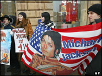 طرفداران جکسون در مسکو به حمايت او تجمع کردند