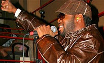 Dwele