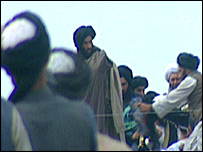 ڈاکٹر حنیف کو طالبان رہنما ملا عمر کے قریب سمجھا جاتا ہے