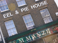 manze pie eel and mash shop