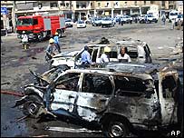 بغداد میں جمعہ کو دو خودکش کار بم دھماکے ہوئے