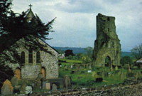 Talyllychau, yr Eglwys a'r Abaty. Llun trwy garedigrwydd Brenda James.