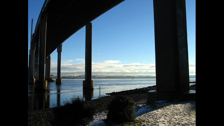 Drochaid Cheasaig an Inbhir Nis