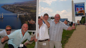 Pontio dau ddiwylliant - Parti Cut Lloi - Llun: Tegwyn Roberts