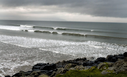 Great lines, but closeouts a-plenty too. Gary McCalls find the Causeway in picture perfect winter form. Dec 06