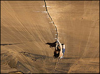 Aerialist © Jimmy Chinn, courtesy Banff Centre