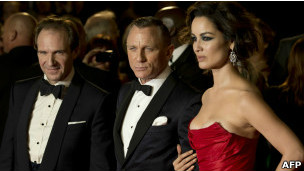 Фрагмент фільму про Джеймса Бонда 