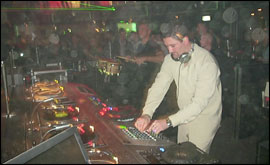 DJ Fubar taking clubbers to dance heaven!