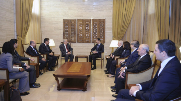 الأسد يستقبل الإبراهيمي في دمشق