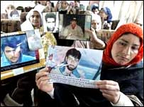  لاپتہ ہونے والے افراد کے لواحقین 