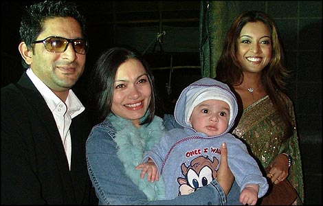 Arshad Warsi with Maria and baby Zike