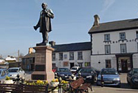 Cynhaliwyd y noson yng ngwesty'r Talbot yn Nhregaron