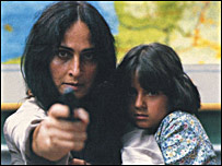 سوسن تسلیمی در مرز