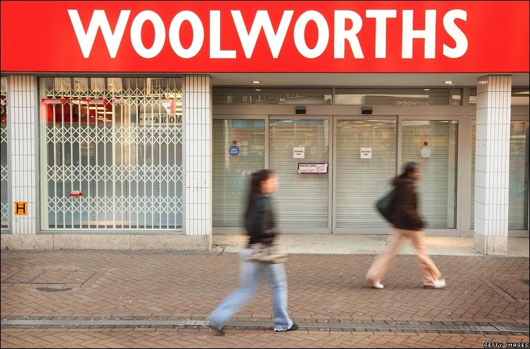 Closed branch of Woolworths
