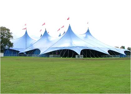 JK & Joel - Backstage on Saturday