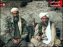 Imagem de Bin Laden (esq.) na rede árabe Al-Jazeera