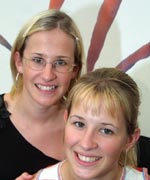 Llefaru 16-19 - cyntaf - Mari Grug Davies, Mynachlog Ddu ac yn drydydd, ei chwaer, Lisa Haf.