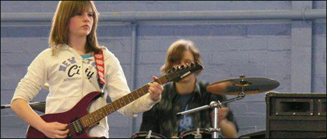 Lizzie Massey