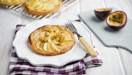 Apple and passionfruit tartlets