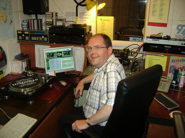 Thumbnail image for Radio-Six.JPG