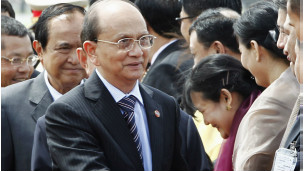 Tổng thống Miến Điện Thein Sein trong một chuyến công du nước ngoài