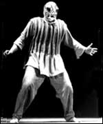 Kees the performer in India 