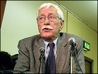 ایرج پزشکزاد - عکس از آدام صابونچیان