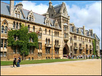 牛津大学Chirst Church学院
