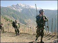 کشمیر میں بھارتی فوجی