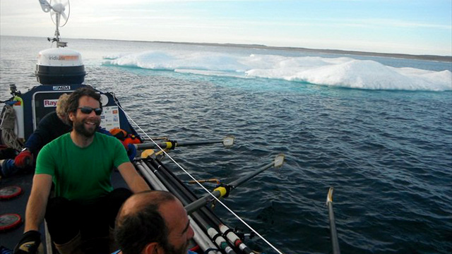 Mark Beamount rowing