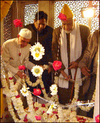 मिर्ज़ा ग़ालिब का मज़ार