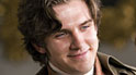 Edward (Dan Stevens)