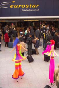 Ảnh chụp tại ga Waterloo ngày 14 tháng 11