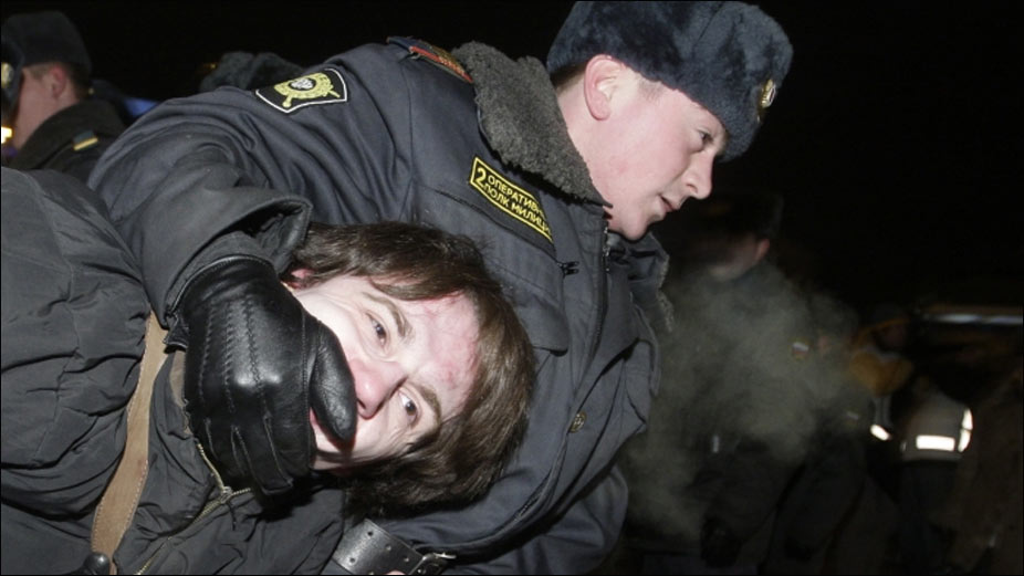 Арест одного из митингующих