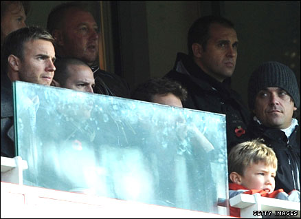 Gary Barlow and Robbie Williams at the Emirates