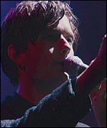 Pulp at Glasto (Venetia Dearden and Pathe)