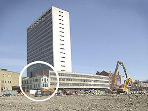 Building site, Kitchen Bar circled