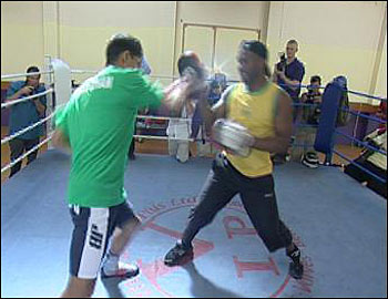 Amir Khan sparring 