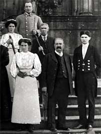 Manylyn: Gweision y teulu Yorke, 1912