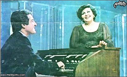 هايده و انوشيروان روحانی (ارگ) – برنامه ای در تلويزيون ملی ايران، حدود ۱۳۵۵ (عکس از هفته نامه تماشا)