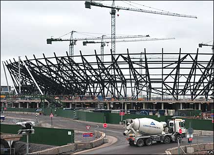 Olympic Stadium construction, Stratford