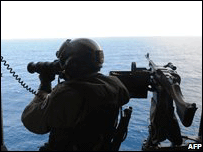 Marinhas internacionais monitoram águas da Somália