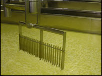 machine turning cheese